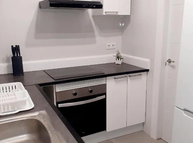 Apartment Rainbow Marques 7 *